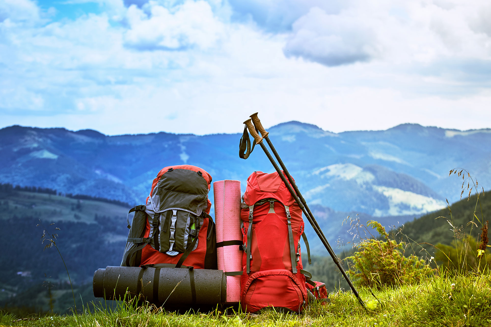 Choose the Right Lightweight Backpack for Long-Term Backpacking